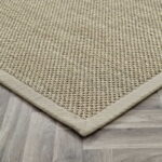 Flat woven Sisal rug Brentford in a light color with elegant beige border for a minimalist look